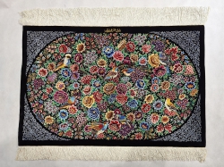 دسته گل و مرغ مشکی احسان